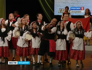 Владимир впервые принимает международный фестиваль Содружество. Золотое кольцо Владимир впервые принимает международный фестиваль Содружество. Золотое кольцо