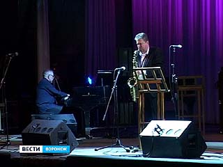 �������� � ������� ������ �� 15 ����� ����� ��������� � �������