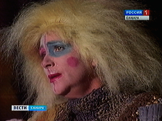 «Мамаша Кураж» возвращается на сцену СамАРТа «Мамаша Кураж» возвращается на сцену СамАРТа